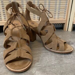 UGG Harris Chestnut Brown Suede Leather Block Heel Strappy Lace Up Sandals SZ 7